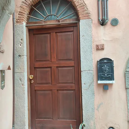 Via Varese 34 Gasthof *